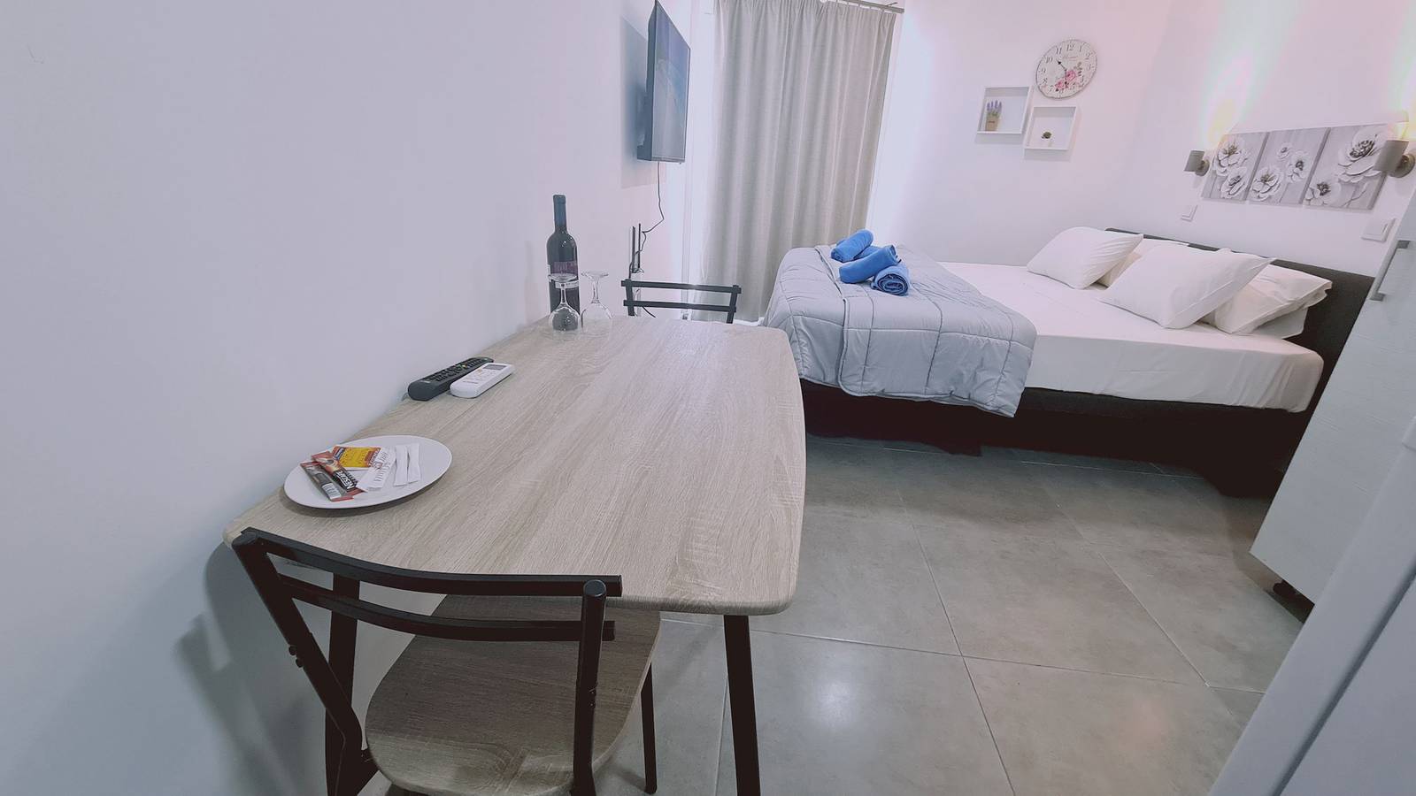 Gehele studio, 100 An - Napa Living 16 in Ayia Napa, Zuid Cyprus