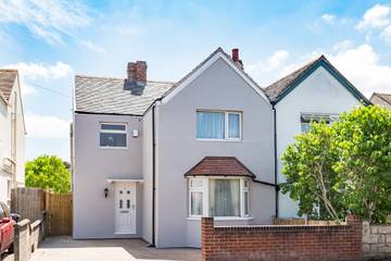 Vacation Rental for 8 Guests in Oxford, Oxfordshire, Picture 3