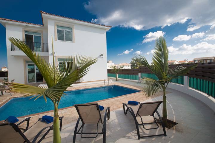 Holiday rental for 6 people, with Balcony/Terrace and Garden in Protaras