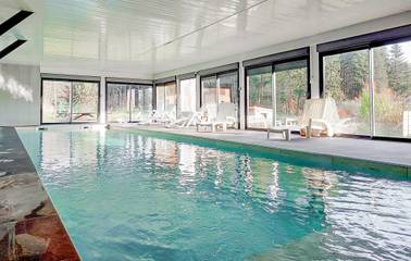 Cottage pour 8 personnes, avec jardin et piscine à Le Saulcy