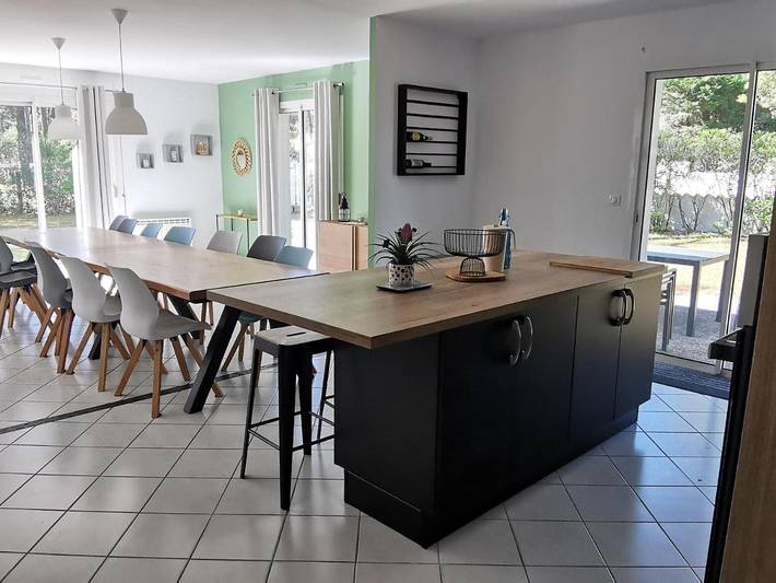 Location de vacances pour 14 personnes, avec terrasse et jardin dans Plage naturiste (La Faute-sur-Mer) - 2