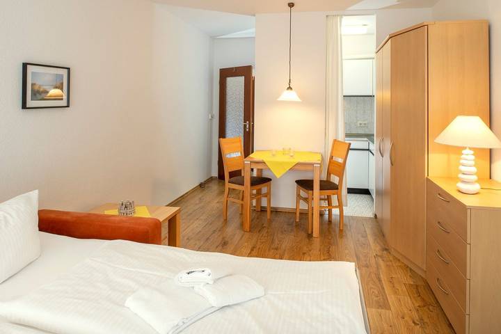 Ferienwohnung für 2 Personen, mit Terrasse und Garten auf Langeoog - 3
