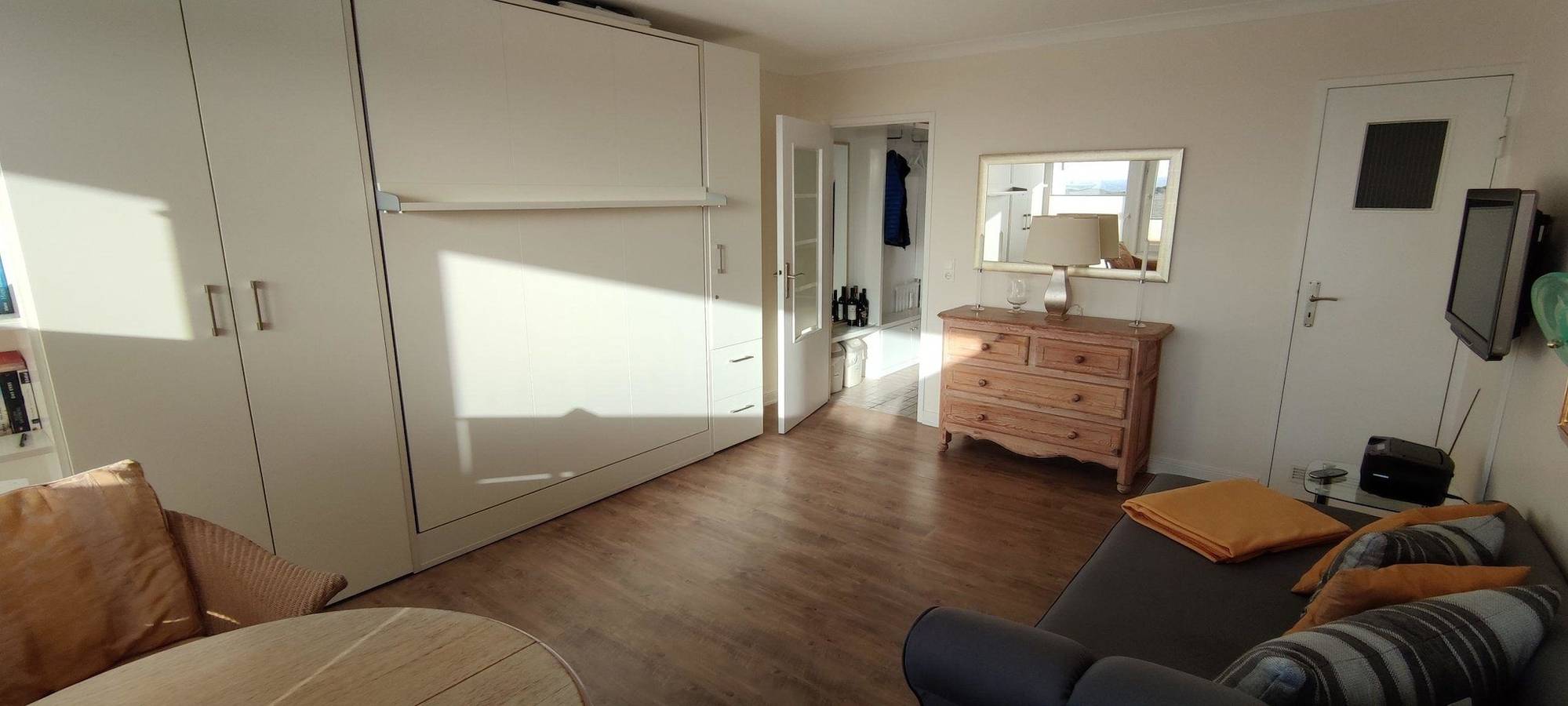 Ganze Ferienwohnung, Sylt Traumblick - Dünenhof Zum Kronprinzen App. 29 in Wenningstedt, Sylt