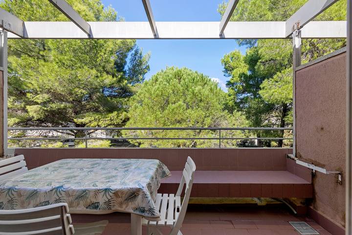 Ferienhaus 'Bilocale Con Terrazza E Piscina' mit Klimaanlage in Marina di Bibbona, Bibbona