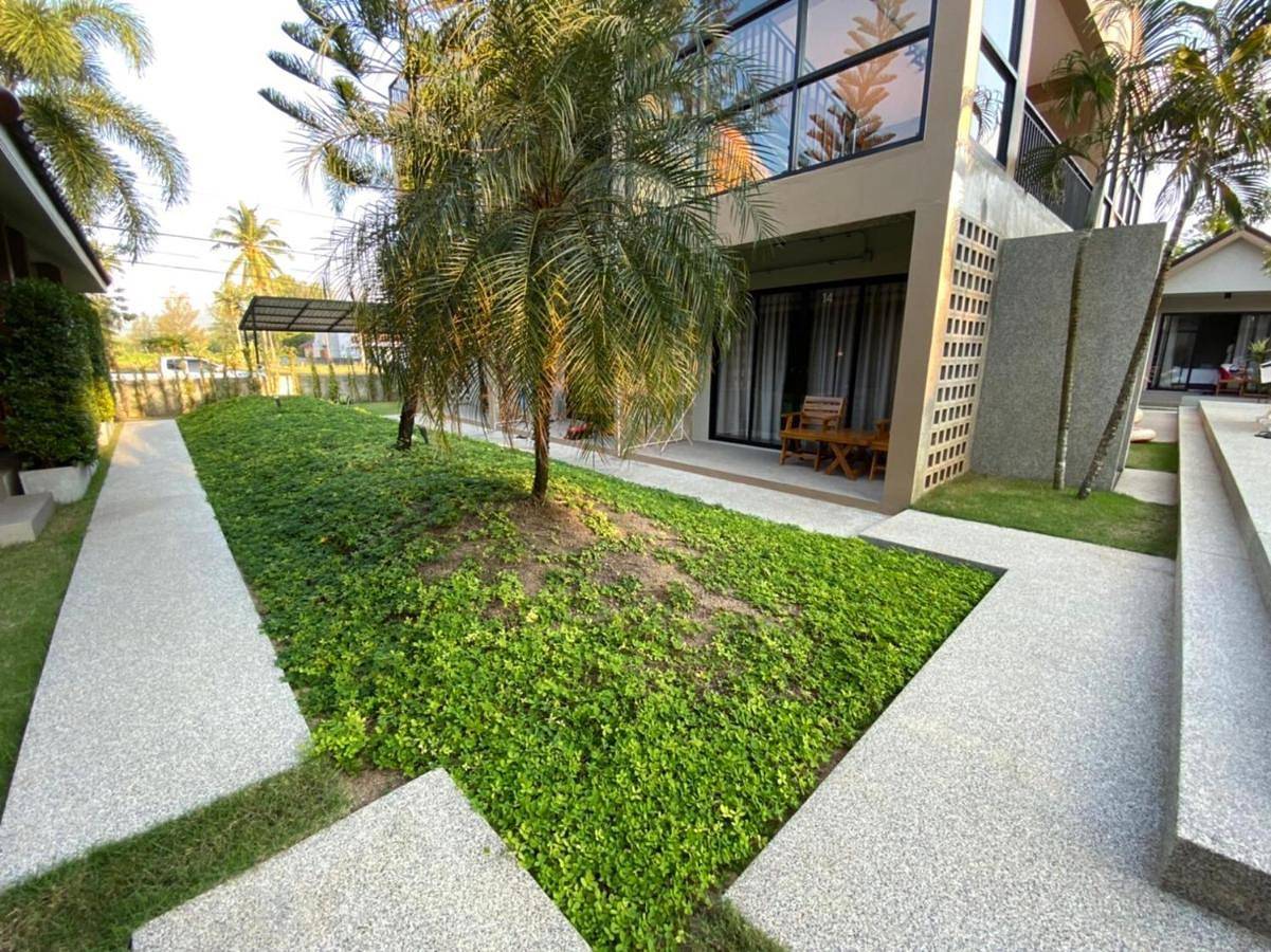 Light Khao Lak Resort in Bang Niang Beach, Khao Lak