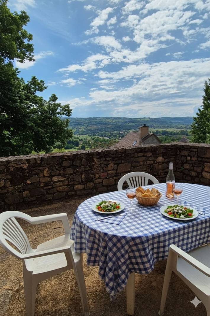 Location de vacances pour 2 personnes, animaux acceptés à Prudhomat - 4