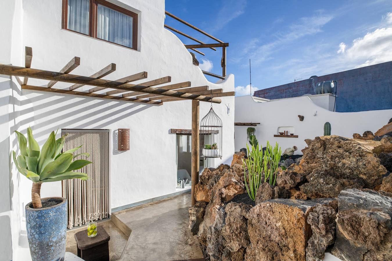 Ganze Wohnung, Ferienwohnung 'Jardín de los Volcanes' mit Bergblick, Wlan und Klimaanlage in Punta de las Mujeres, Haría