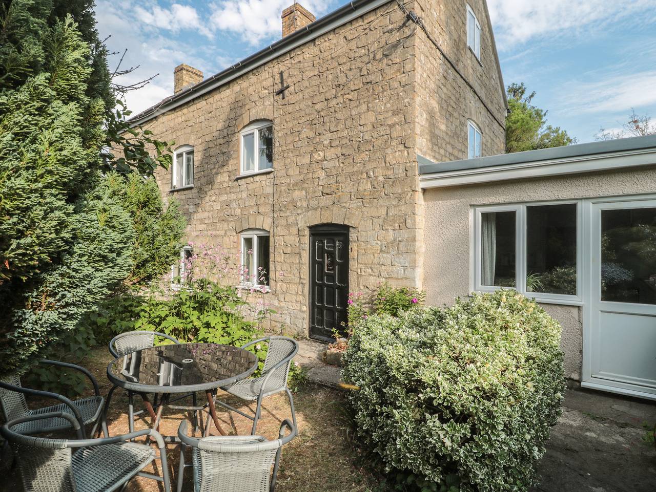 1 Westcroft Cottage in Stroud, Gloucestershire