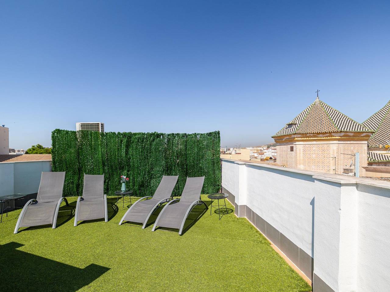 Ganze Ferienwohnung, Ferienwohnung für 6 Personen mit Terrasse in Altstadt Málaga, Malaga