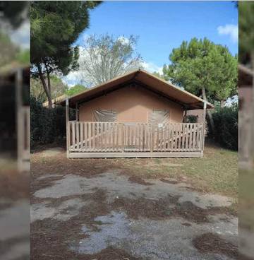 Tente pour 5 personnes, avec bassin pour enfant dans les Pyrénées-Orientales