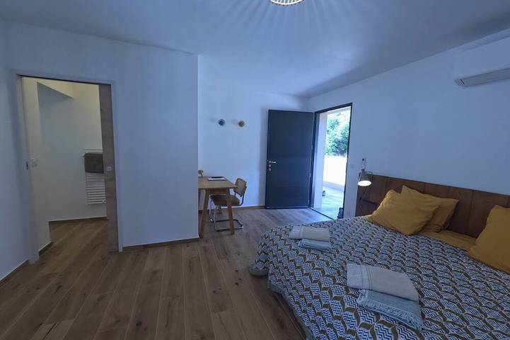 Chambre d’hôte pour 2 personnes, avec jardin à Manso (homonymie) - 3