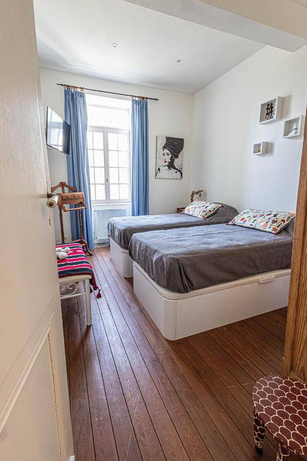 Chambre d’hôte pour 2 personnes, avec jardin et vue à Plassac - 2