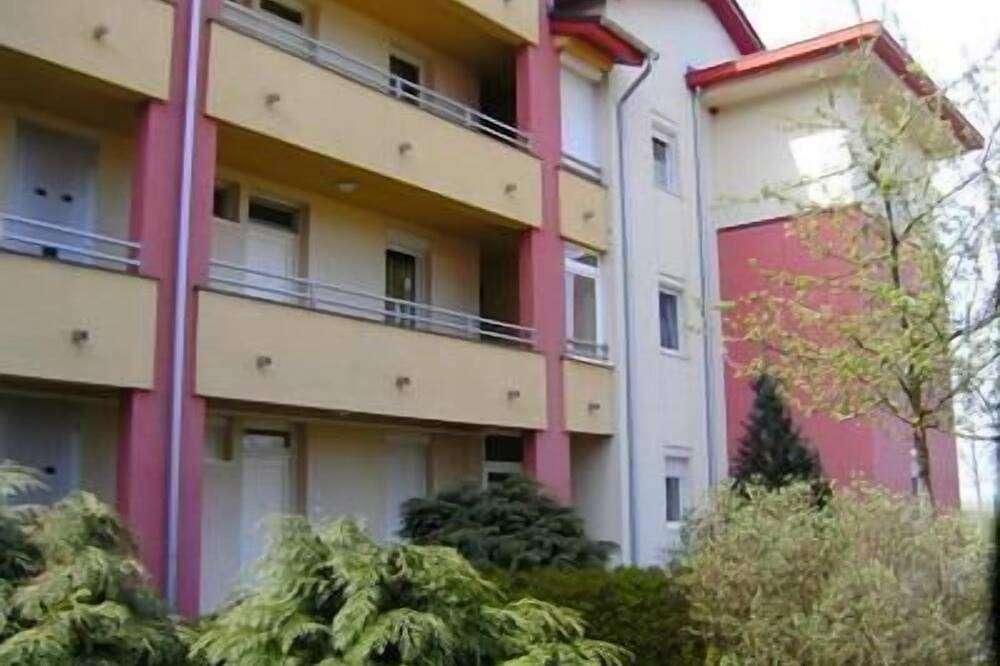 Ganze Wohnung, Ferienwohnung Bükfürdõ für 2 - 4 Personen mit 1 Schlafzimmer - Ferienwohnung in Bük, Komitat Eisenburg