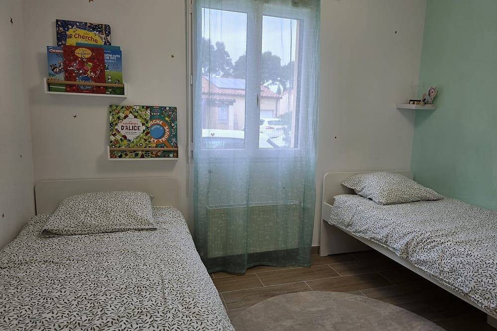 Lou Pitchou Carri en Provence avec Piscine in Richerenches, Enclave de Valreas