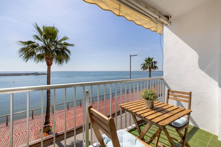 Gîte pour 6 personnes, avec balcon à L'Ampolla - 2