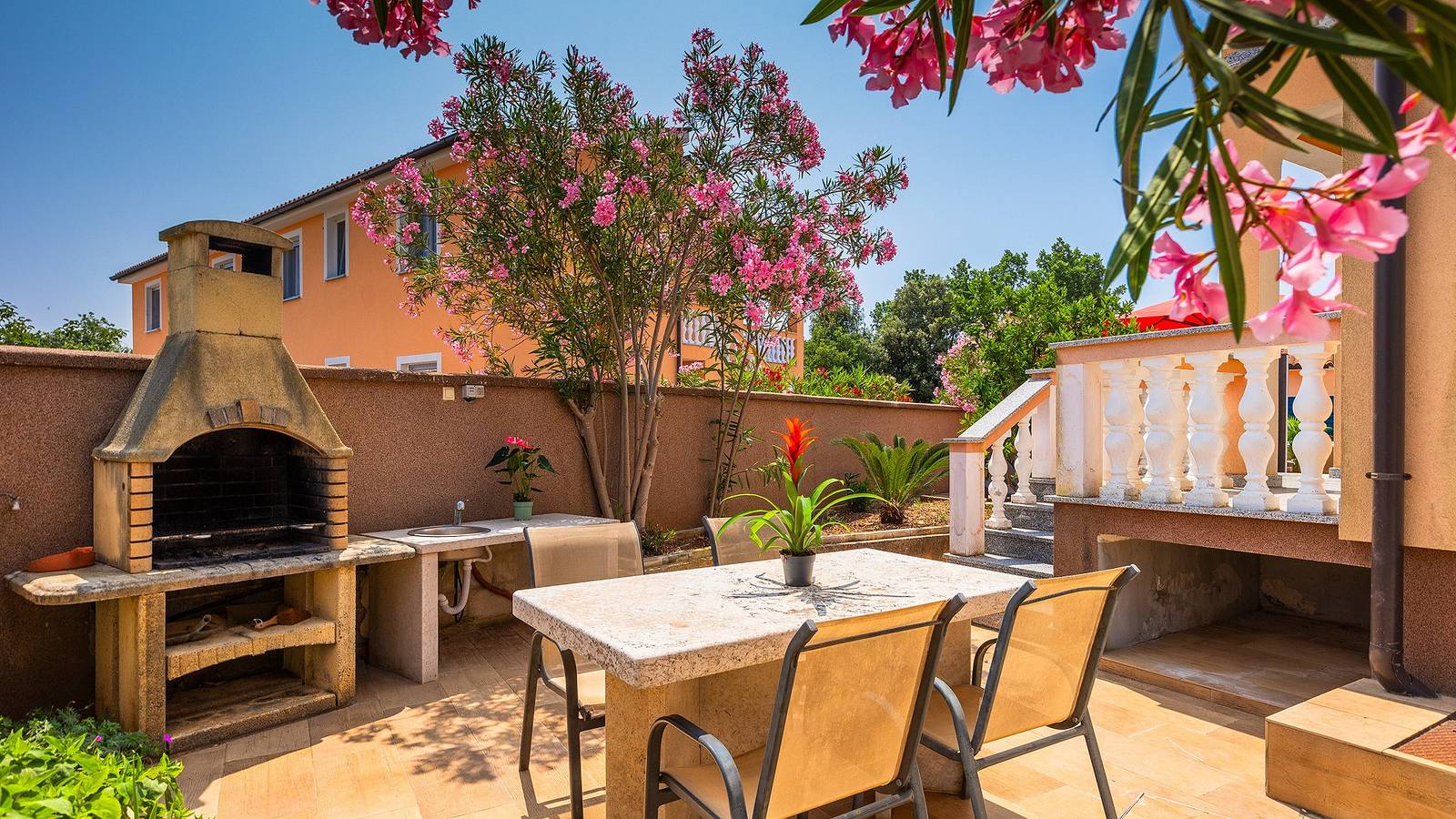 Villa Anja by Villas Guide in Barbariga, Costa meridionale dell´Istria