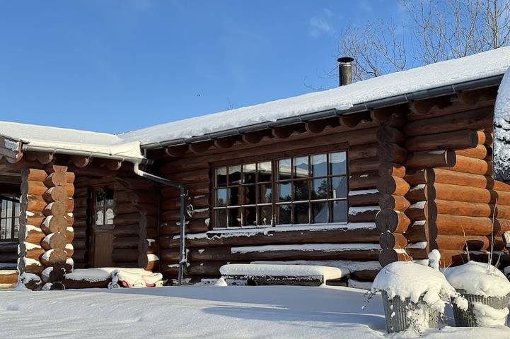 Luxurious log house near water, fjord and forest in Dalby Huse, Frederikssund und Umgebung