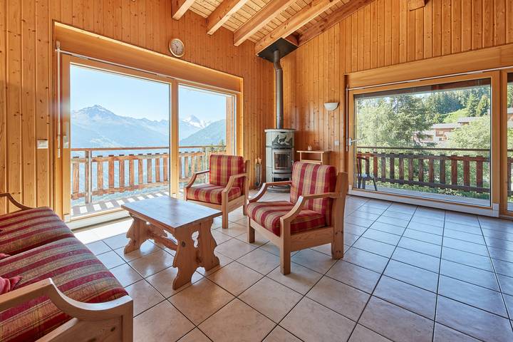 Ferienwohnung für 13 Personen, mit Balkon/Terrasse und Whirlpool in Les Collons