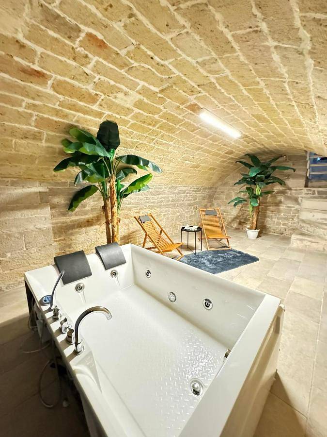 Casa vacanza per 2 persone, con idromassaggio a Corato
