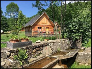Gîte pour 4 personnes, avec jardin et terrasse à Massat