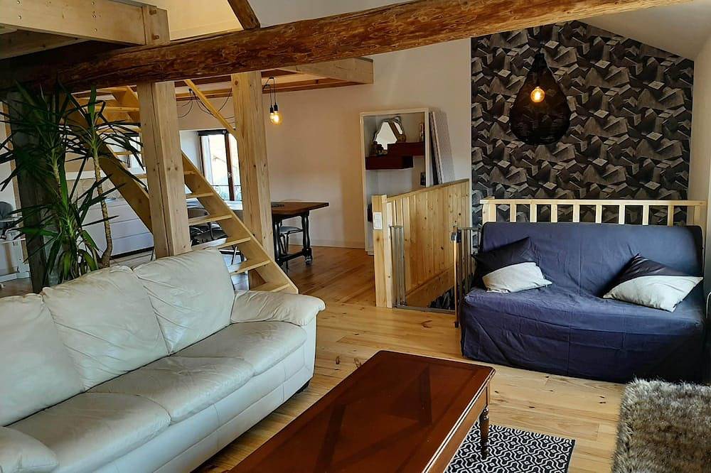 Appartement entier, Appartement chaleureux comtemporain - Lac Forêt Nature village Fort in Uxegney, Région d'Épinal