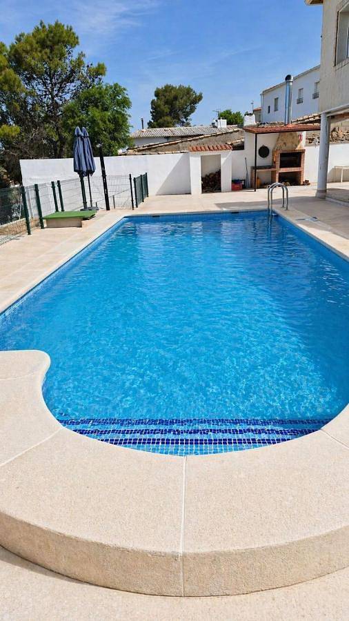 Casa de vacaciones para 14 personas, con Balcón y Terraza además de Jardín y Piscina en Provincia de Cuenca - 4