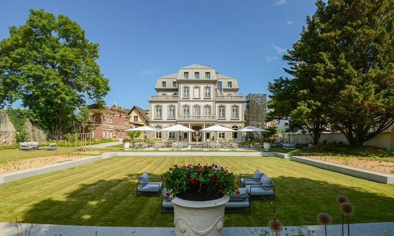 Hôtel pour 2 personnes, avec Terrasse ainsi que Jardin et Vue
