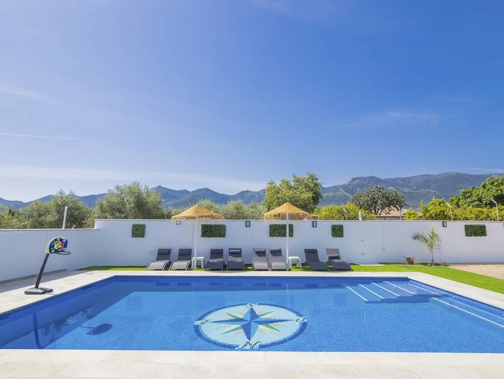 Cubo's Villa Pilar in Alhaurín el Grande, Cordillera Penibética