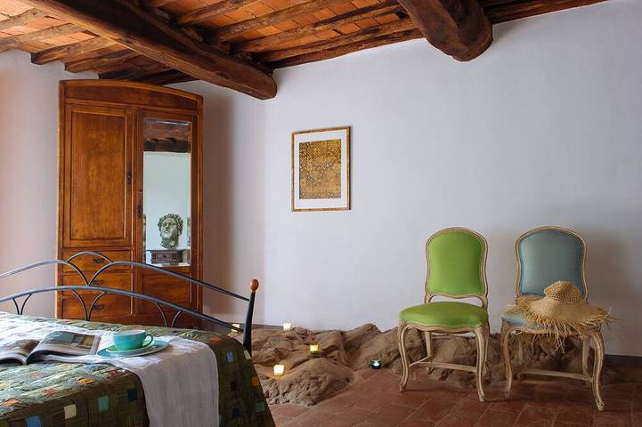 Agriturismo per 2 persone, con piscina in Montevarchi