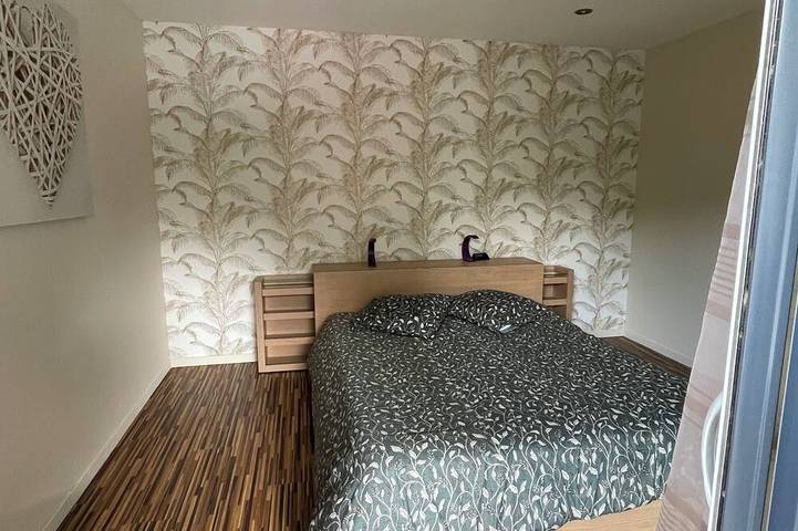 Location de vacances pour 6 personnes, avec jardin et balcon ainsi que jacuzzi et sauna à Camblanes-et-Meynac - 2