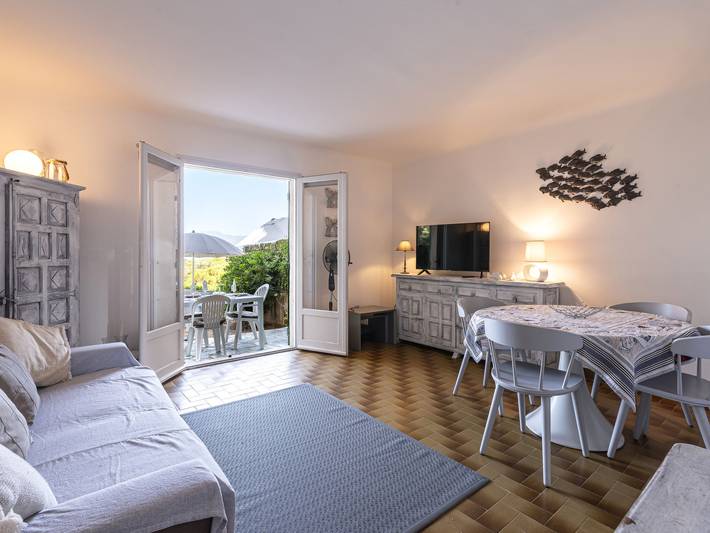 Location de vacances pour 4 personnes, avec terrasse ainsi que jardin et vue dans Porticcio - 3