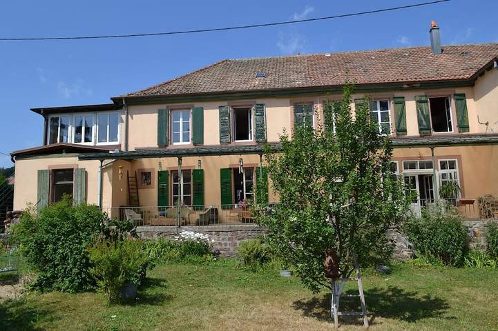 Gîte pour 6 personnes, avec jardin à Aubure - 4