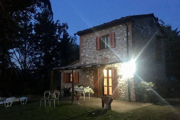 Cottage Barbara with aircon, beautiful sea view  in Casale Marittimo, Etruskische Küste