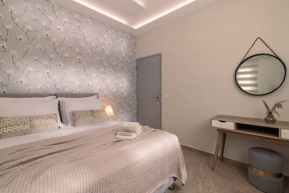 Farao Villa with private pool in Psarou, Kipseli