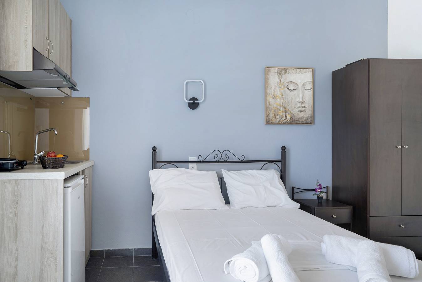 Ganzes Studio, Einzimmerapartment 'Iguana 1' mit Gemeinschaftspool, Wlan und Klimaanlage in Preveza Regionalbezirk