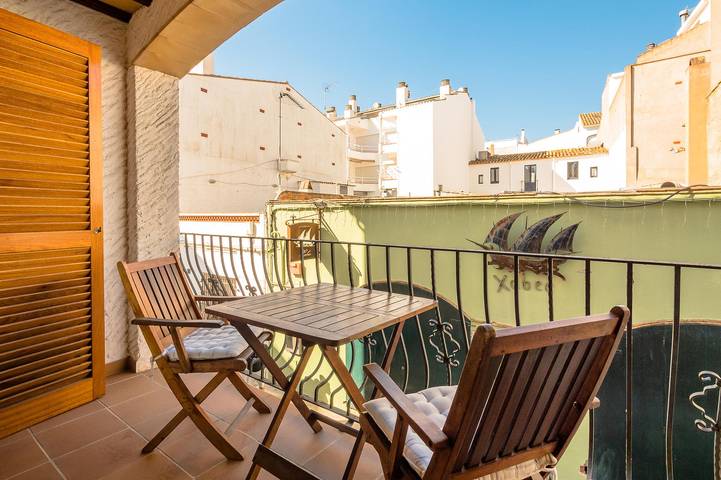 Apartamento entero, Bn-3 Apartamento centro de Calella, playa Port-Bo in Platgeta d'en Cosme (Palafrugell), Palafrugell