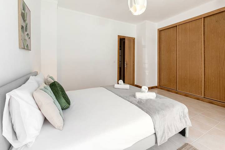 Entire apartment, Casa da Areia - Cozy Seaside Retreat in Ferrel, Leiria District