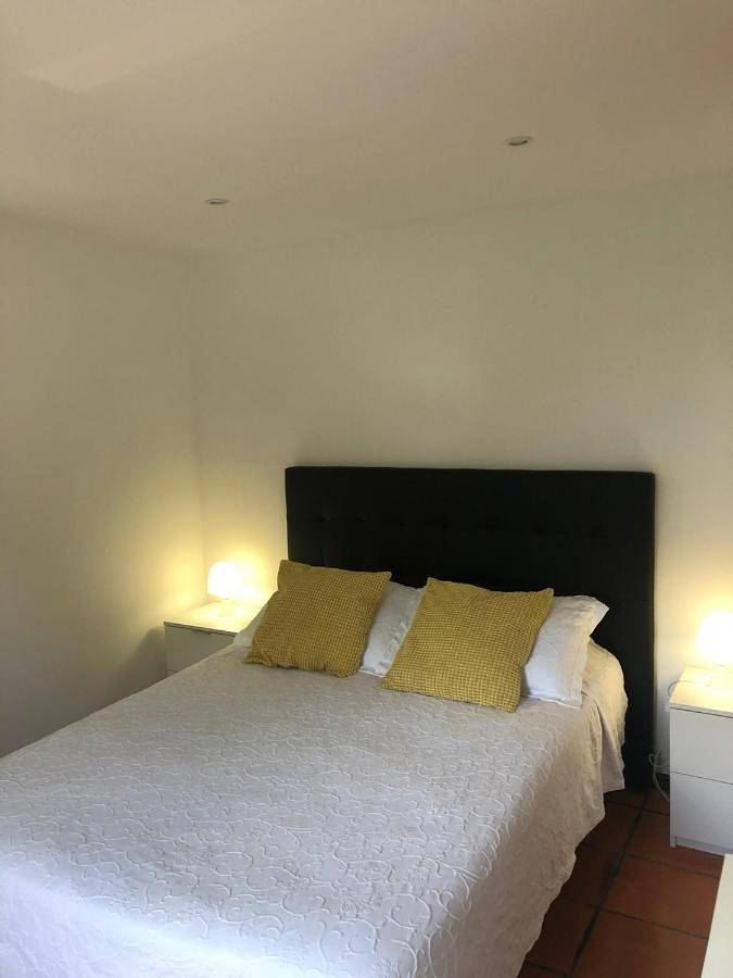Location de vacances pour 2 personnes, avec jardin et vue à Vila Praia de Ancora - 2