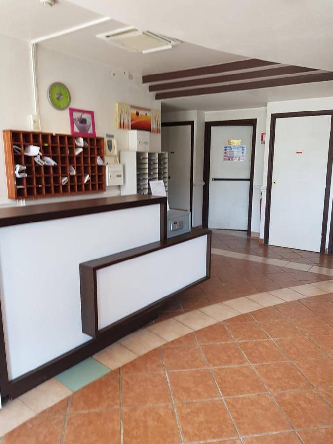 Appartement entier, Family Room with Balcony in Mouans-Sartoux, Côte méditerranéenne (France)