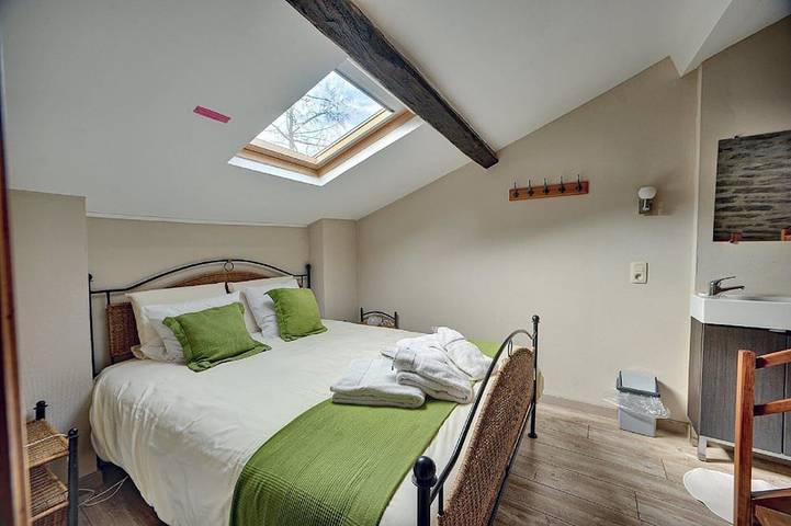 Luxus Ferienhaus für Familien bis zu 21 Personen in den belgischen Ardennen in Bouillon, Neufchâteau und Umgebung