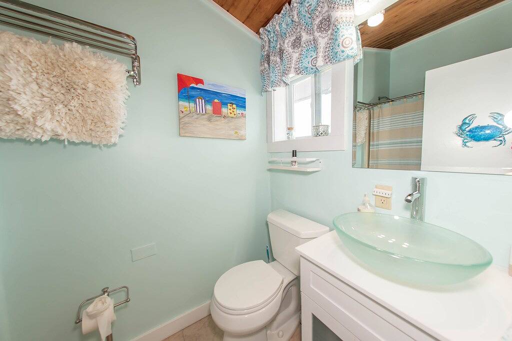 Loft for 8 Guests in Newbury, Merrimack Valley