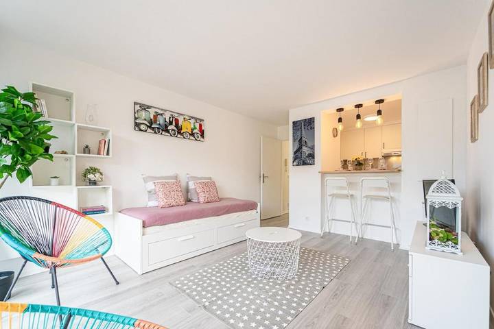 Gîte pour 4 personnes, avec vue et terrasse dans Gare Du Val D Europe - 4