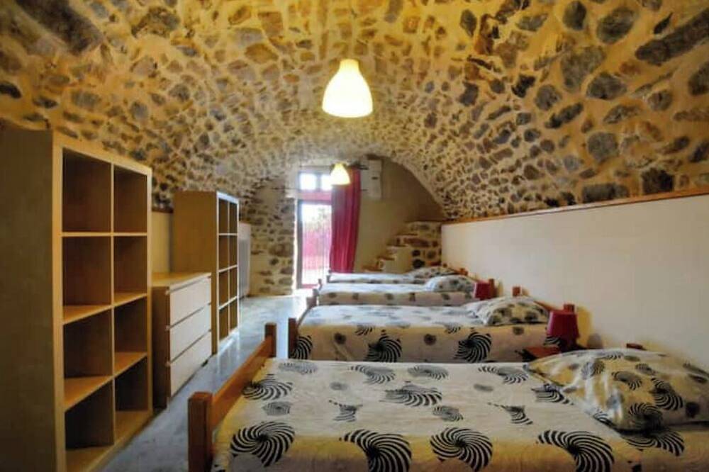 Le mas de Jeanne in Rocher, Parc naturel régional des Monts d'Ardèche