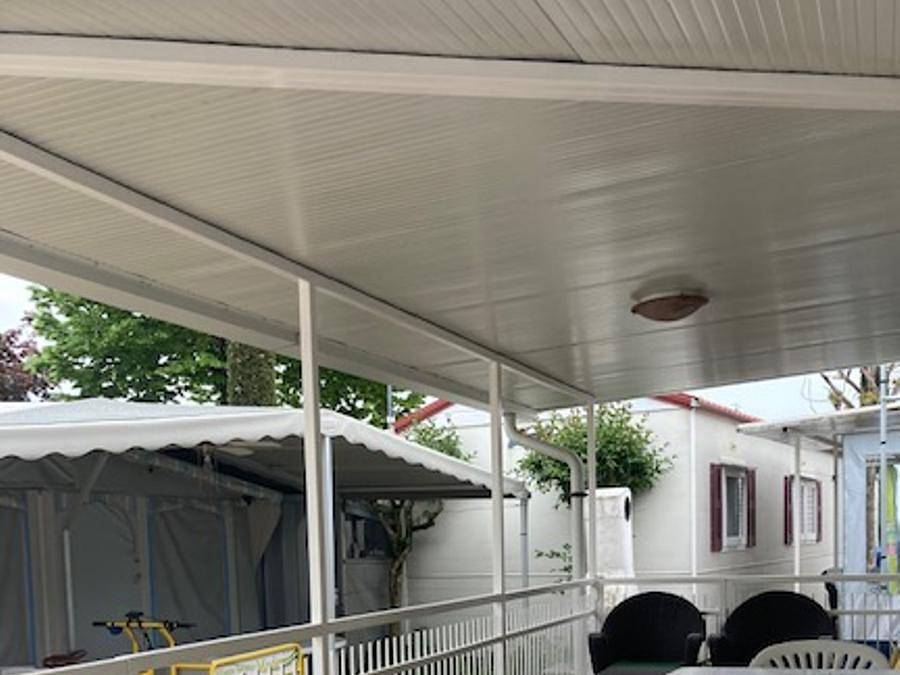 Villaggio Turistico Maderno - Mobilheim 2 personen - Senza Vista Lago Excecutive 17 mq in Maderno, Toscolano-Maderno