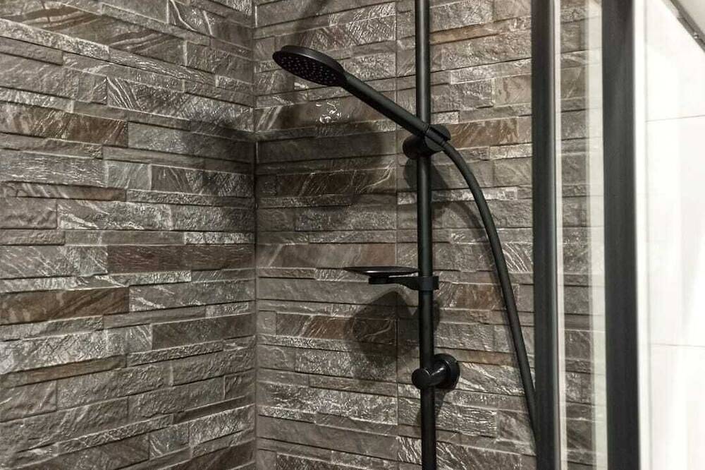 Entire apartment, Modern apartment near downtown and the park, with Wi-Fi and Smart Tv in Modena, Modena Province