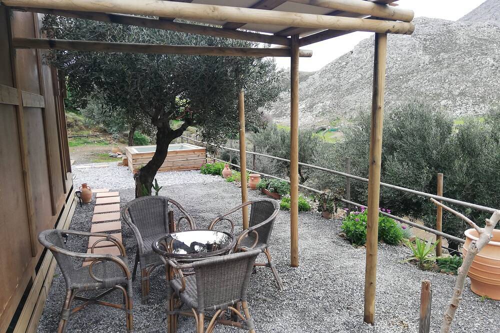 Wooden house at the mountain in Iraklio-Heraklion und Umgebung