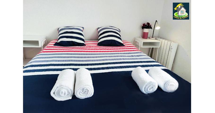 Location de vacances pour 6 personnes, avec vue et jardin à Tournon-Saint-Pierre - 3