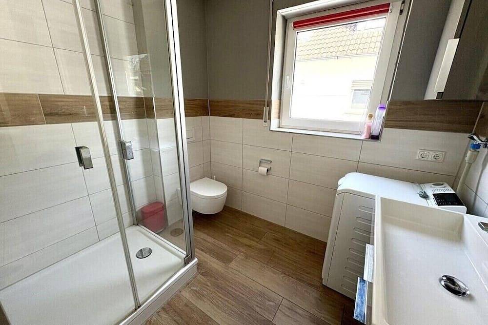 Ganze Wohnung, Charmante Ferienwohnung im Koblenz- Metternich in Metternich, Koblenz