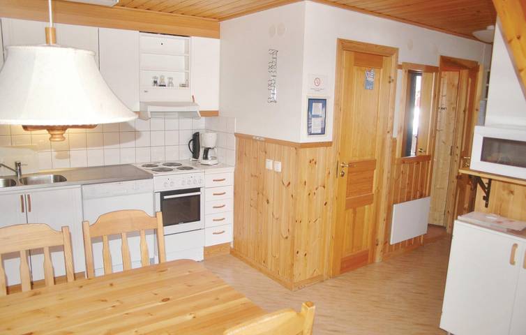 Ferienhaus für 8 Personen, mit Terrasse und Sauna, kinderfreundlich in Mittelschweden - 4