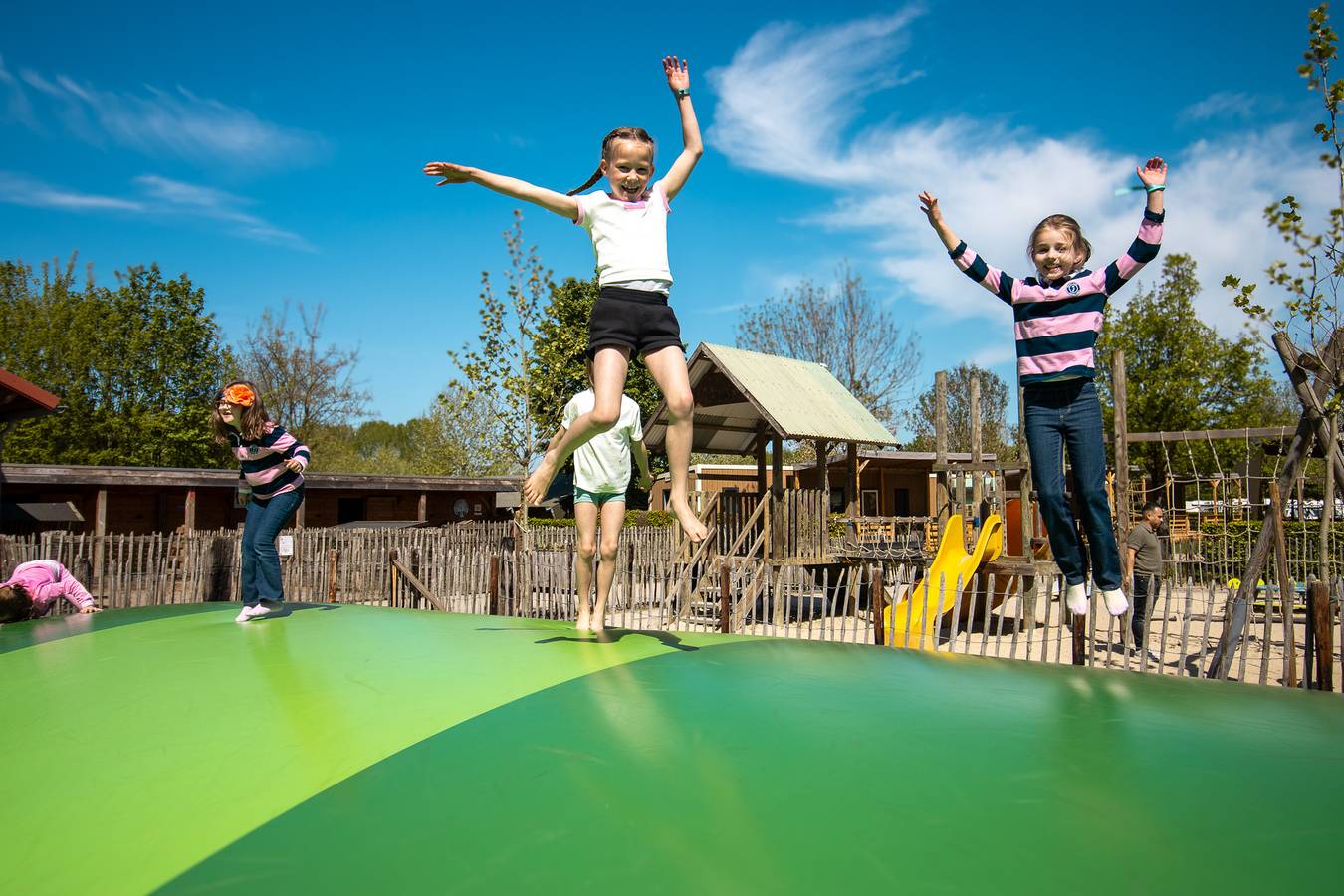 Camping 't Geuldal Bv — Limburg Lodge - 6 personen  in Meerssen, Hoge Kempen